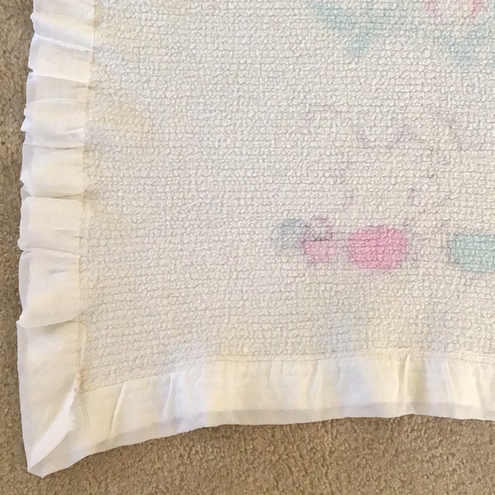 Vintage Baby Blanket, 29” x 29”, 1970s - Picture 12 of 14